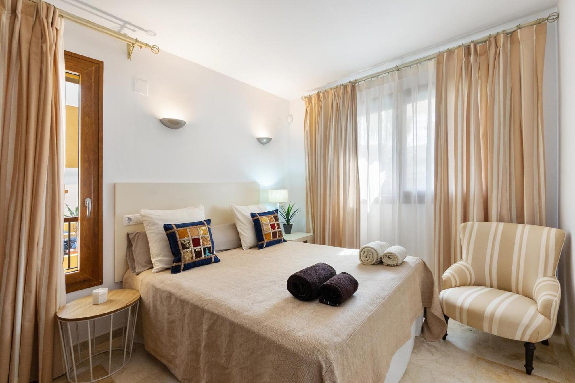 Punta Prima - Sun & Beach & Golf & Bike - Spanish South-Facing Terrace Apartment - La Recoleta - By The Sea Torrevieja Ngoại thất bức ảnh