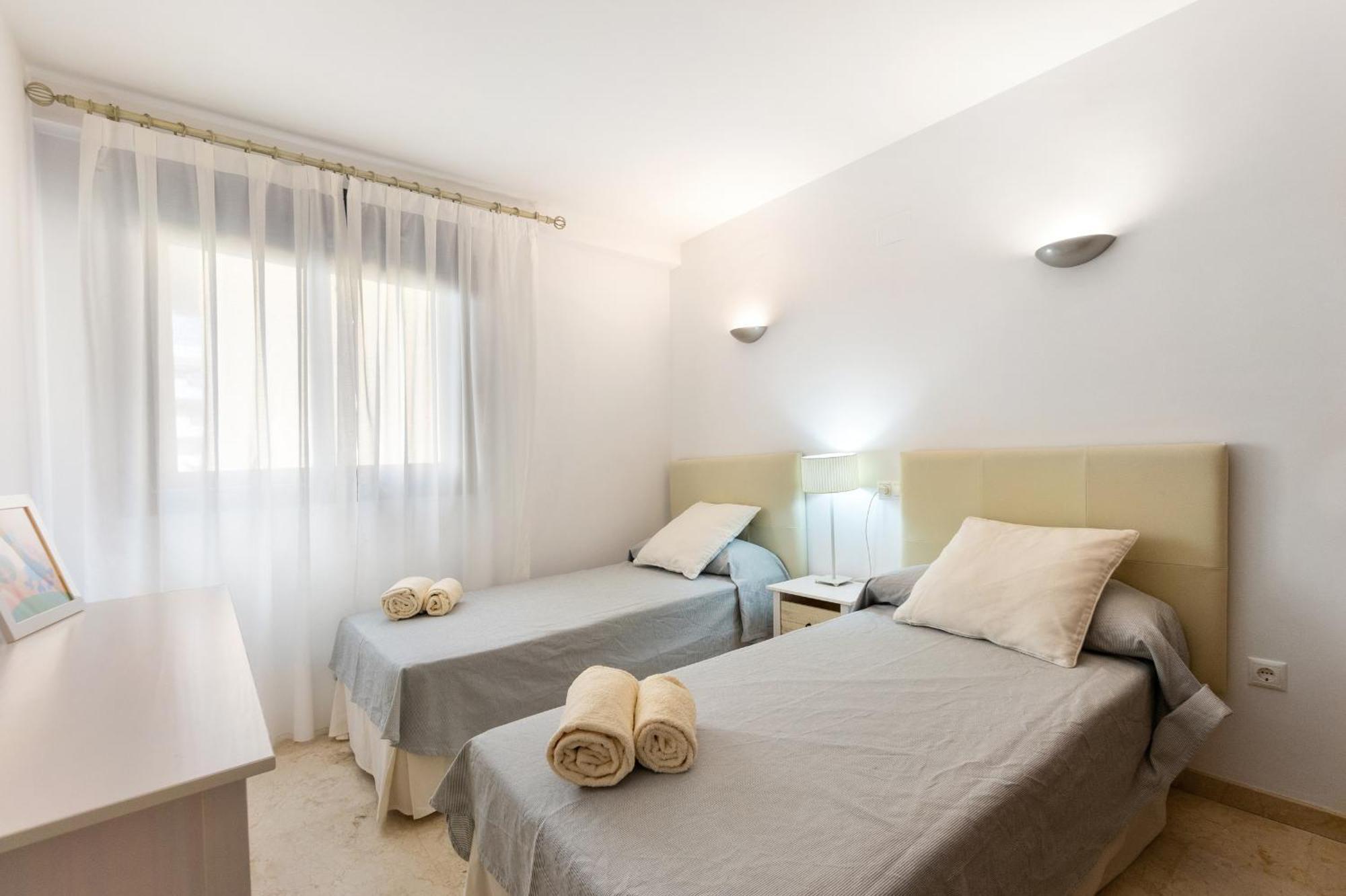Punta Prima - Sun & Beach & Golf & Bike - Spanish South-Facing Terrace Apartment - La Recoleta - By The Sea Torrevieja Ngoại thất bức ảnh